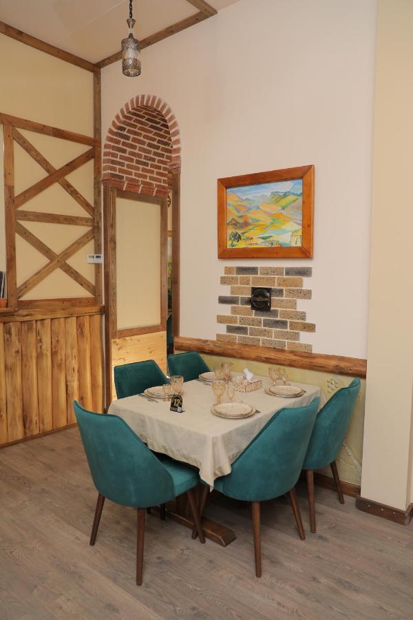 H Resort Hotel Vagharshapat Armenia Exterior photo