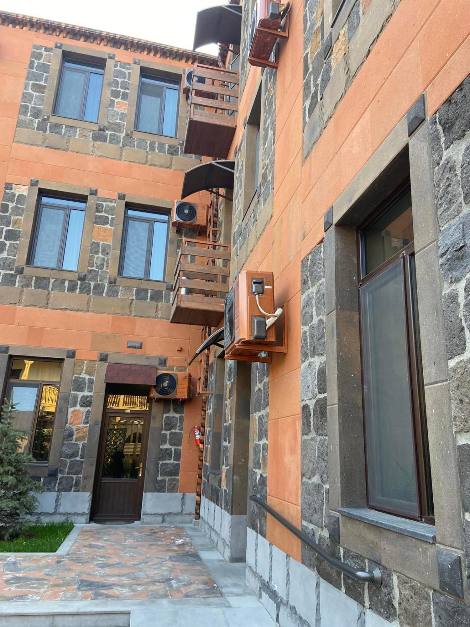 H Resort Hotel Vagharshapat Armenia Exterior photo